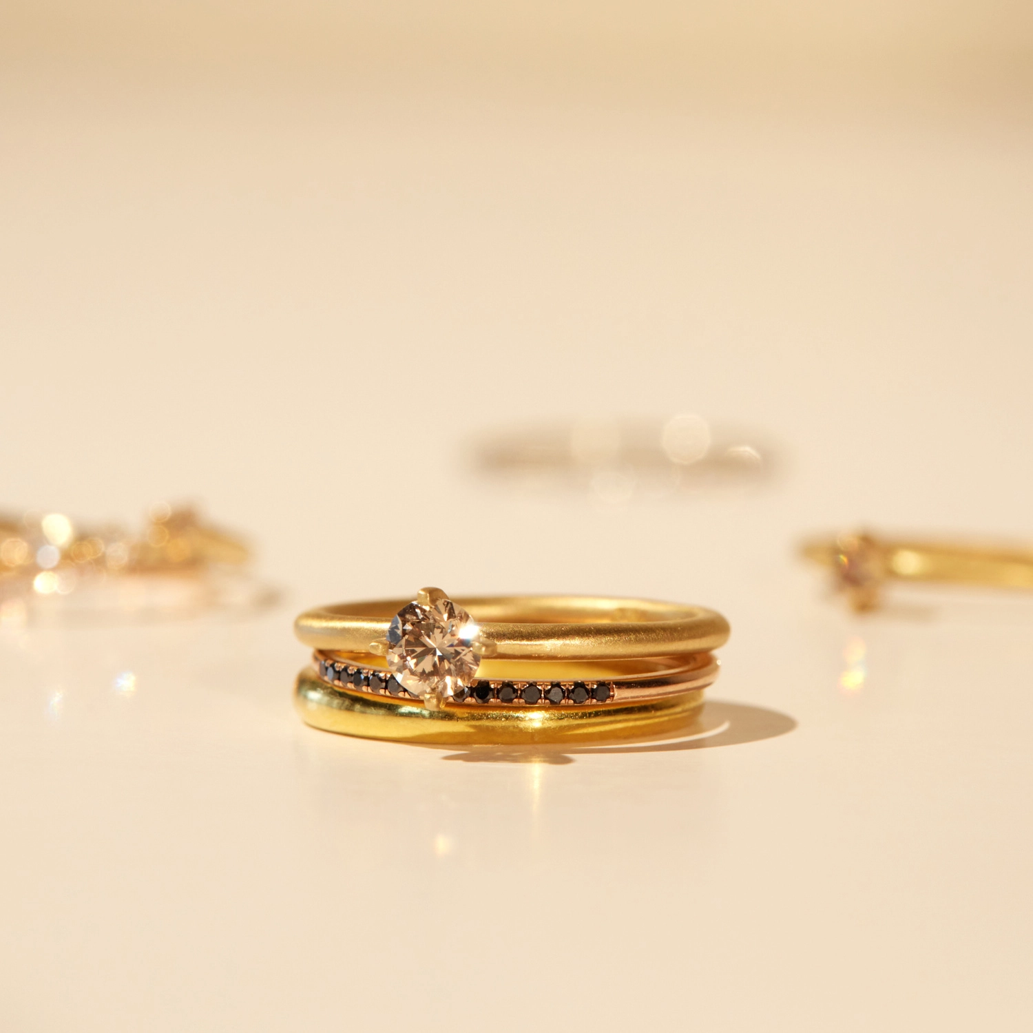 1053-solo-champagne-diamond-ring–1.jpg