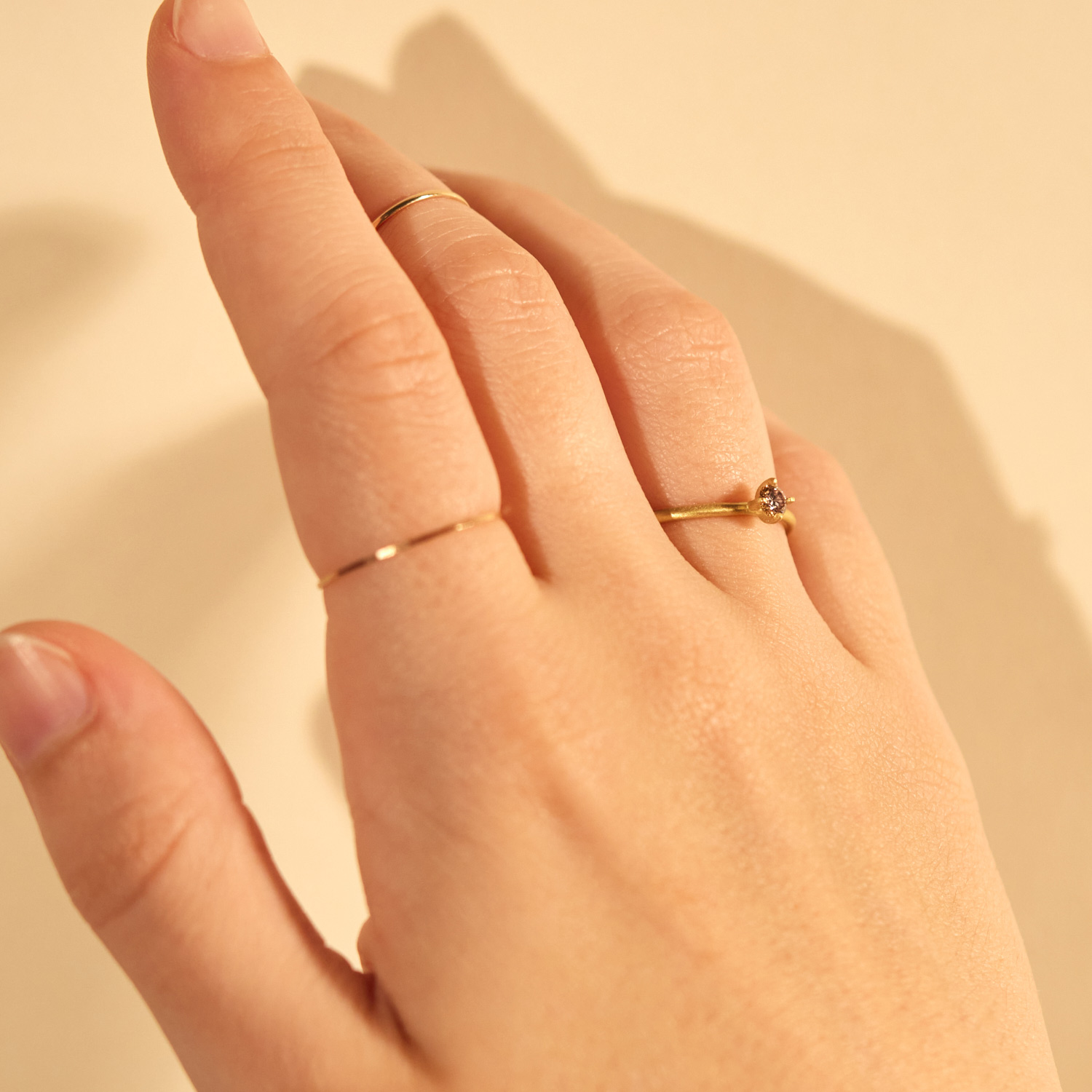 1053-solo-champagne-diamond-ring–1.jpg