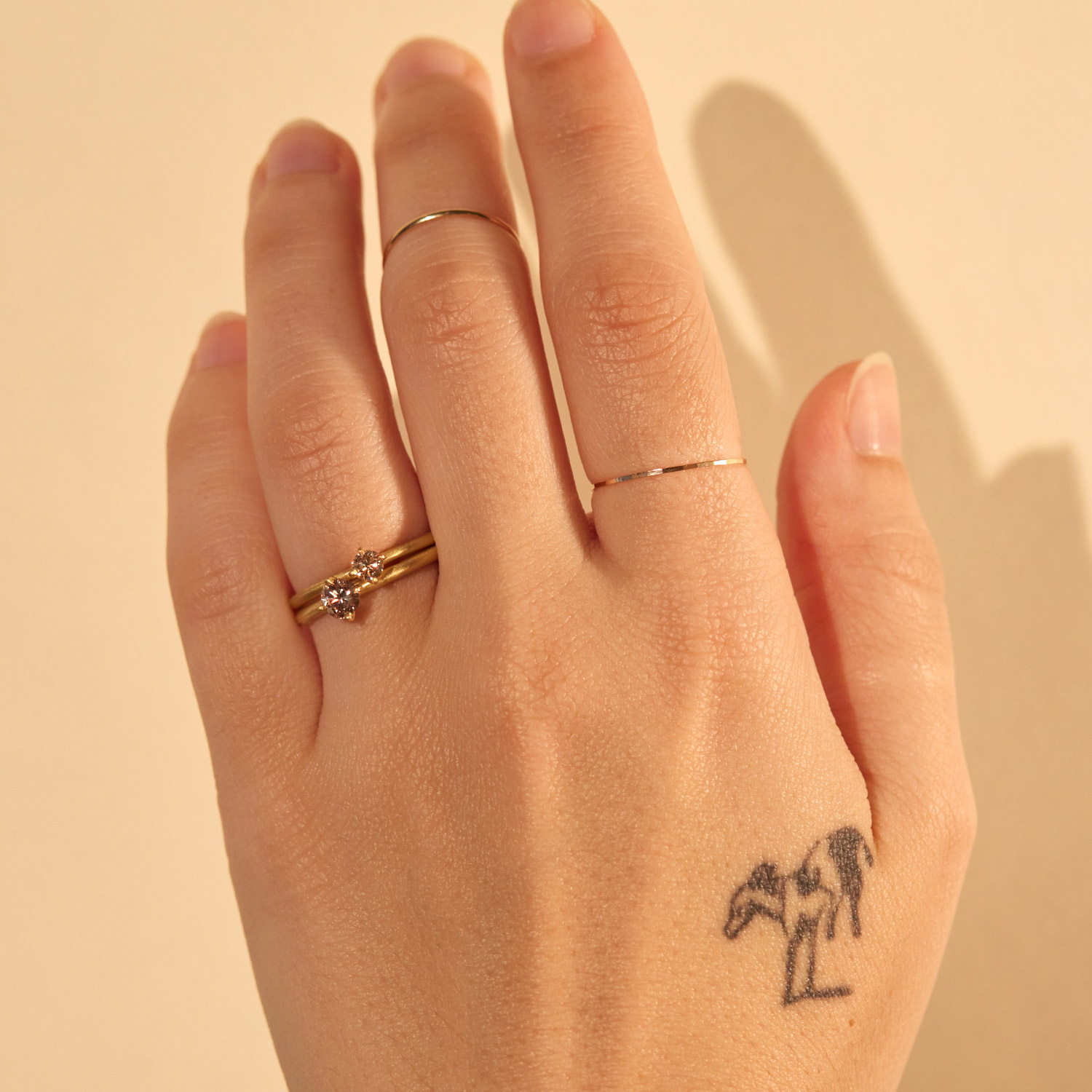 1053-solo-champagne-diamond-ring–1.jpg