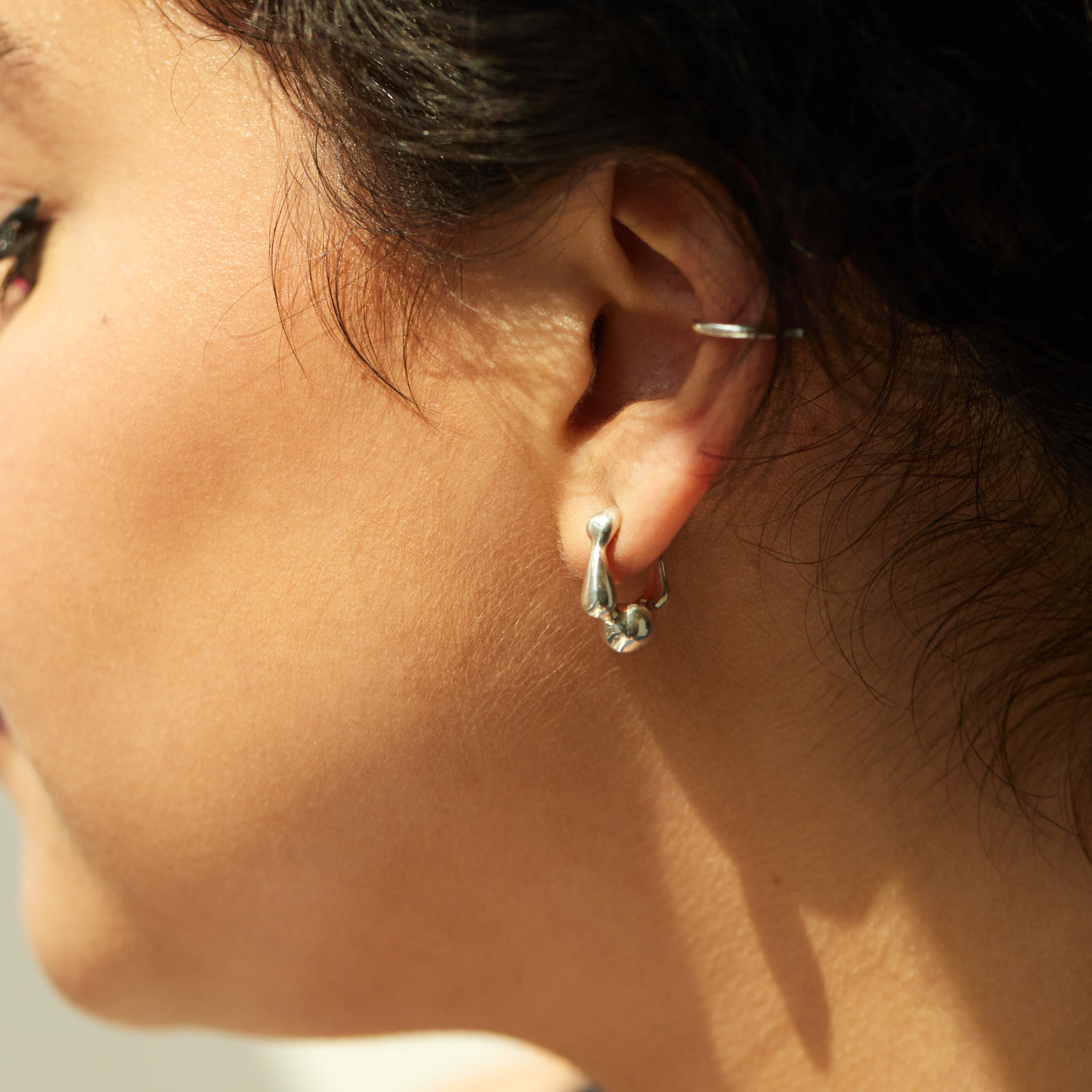 Arum Earrings (pair)