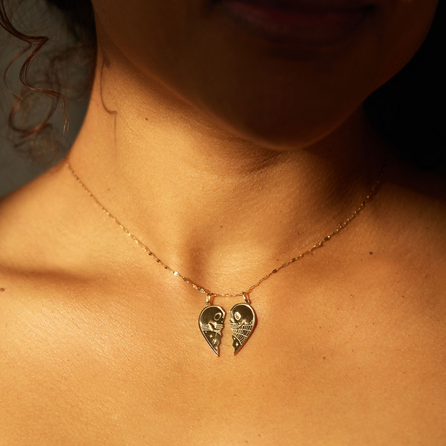 Kissing Skull Friend Charm Set, Yellow Gold