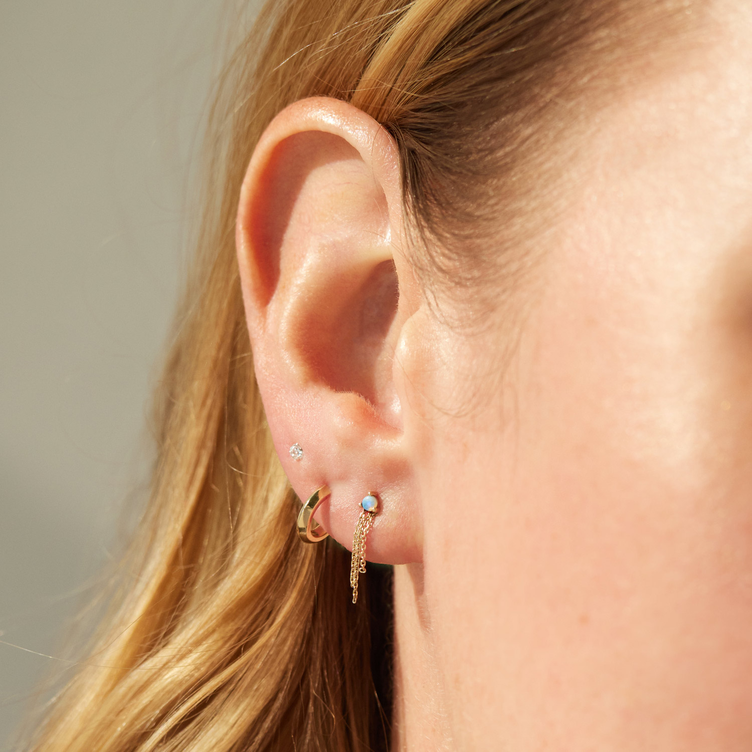 1128-mist-earring-opal-single–1.jpg
