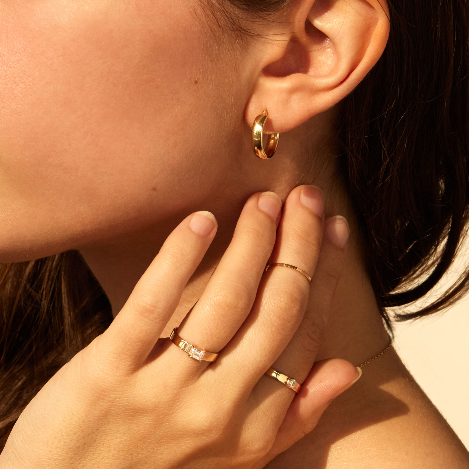 1150-emerald-cut-diamond-tomboy-ring–1.jpg