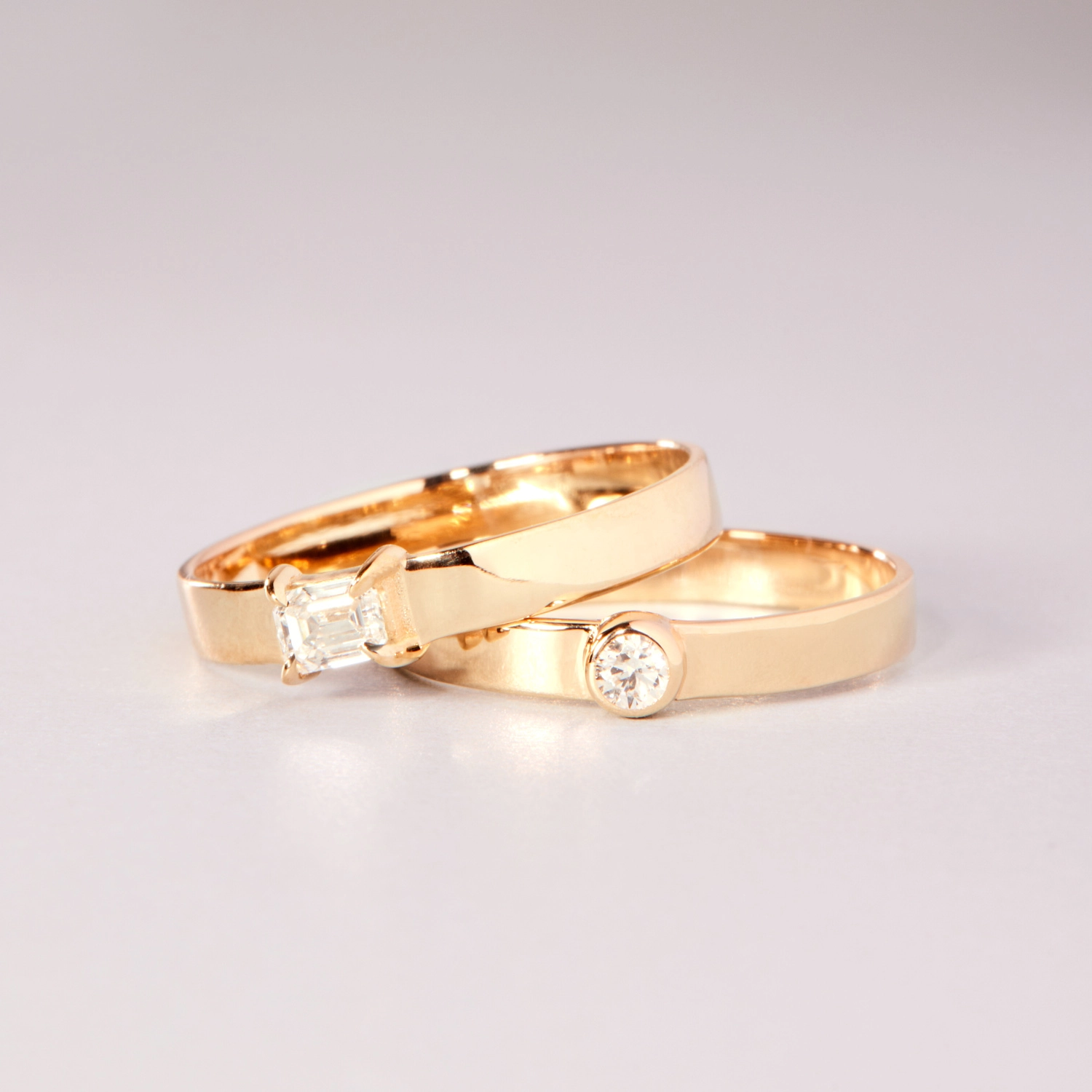 1150-emerald-cut-diamond-tomboy-ring–1.jpg