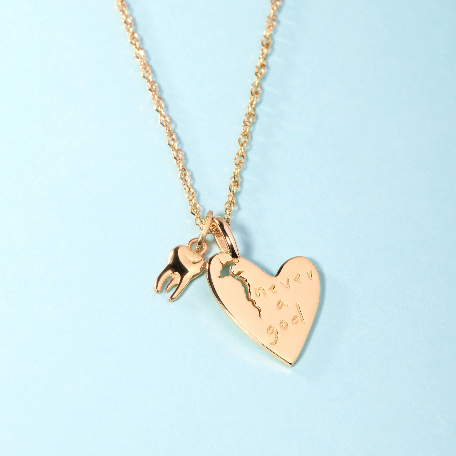 1210-bite-the-hand-charm-petite–1.jpg