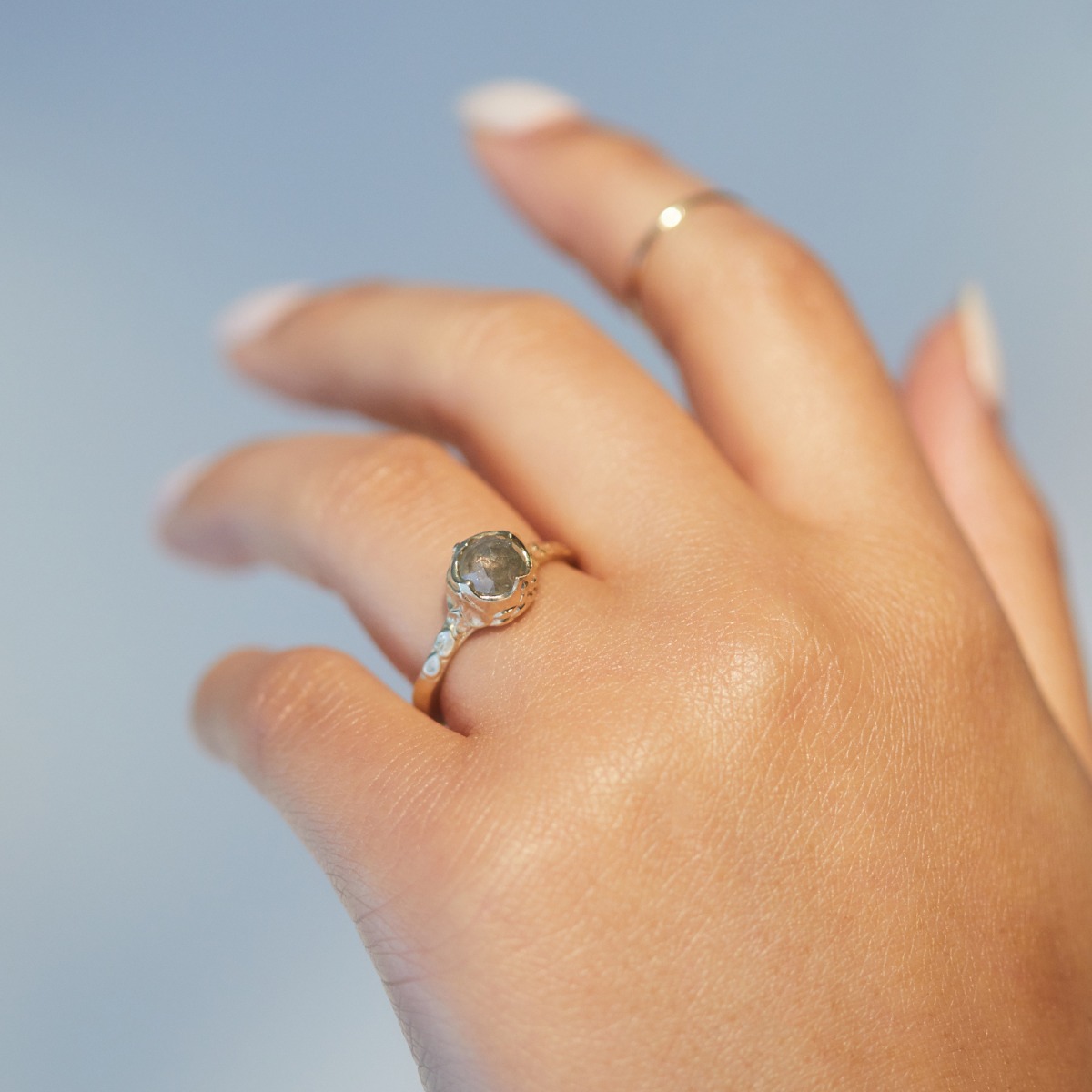 Mend Gray Diamond Ring 