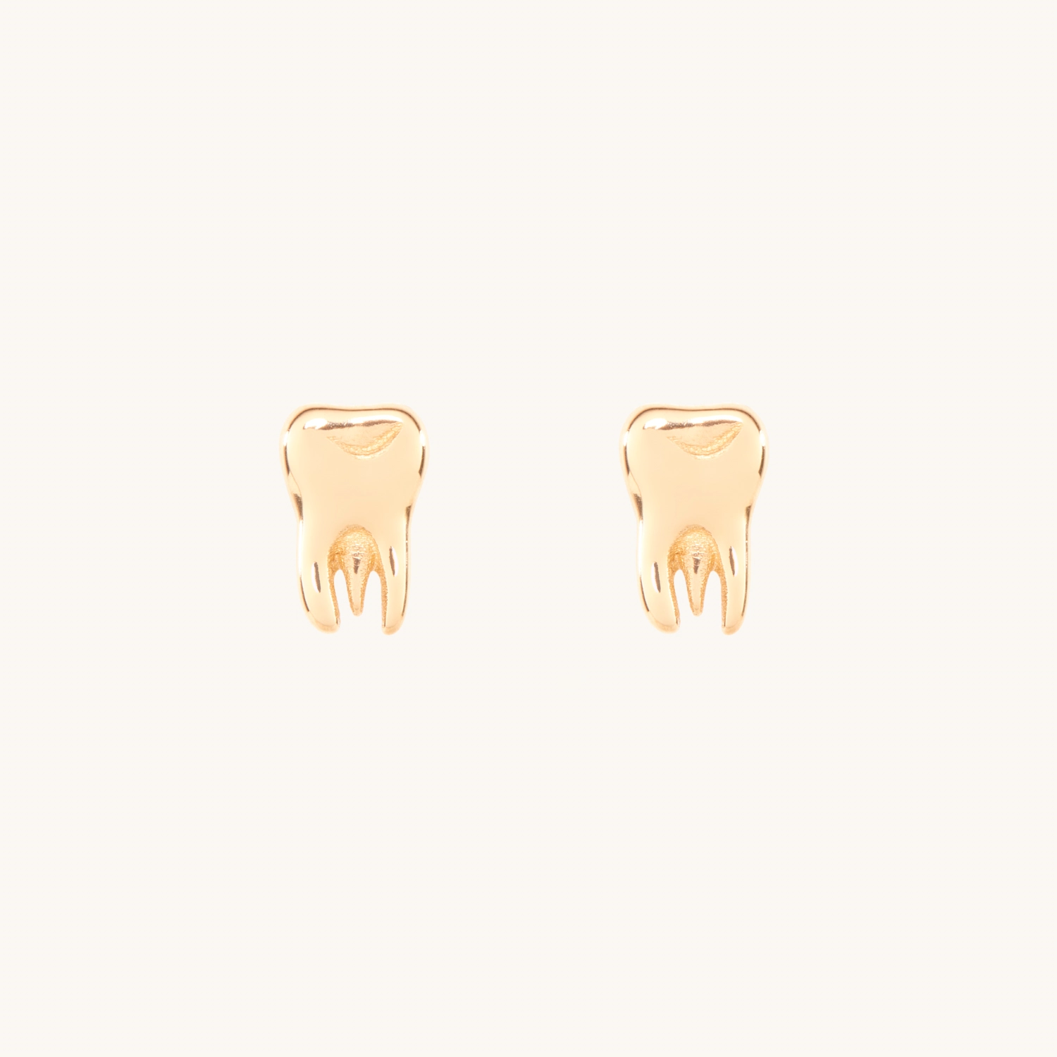 313-bite-the-hand-stud-yellow-gold-single–1.jpg
