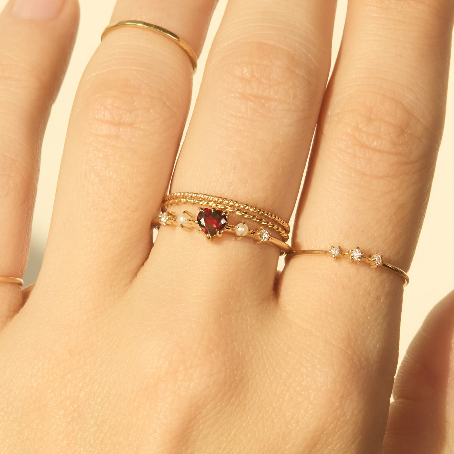 468-great-heart-garnet-ring–1.jpg