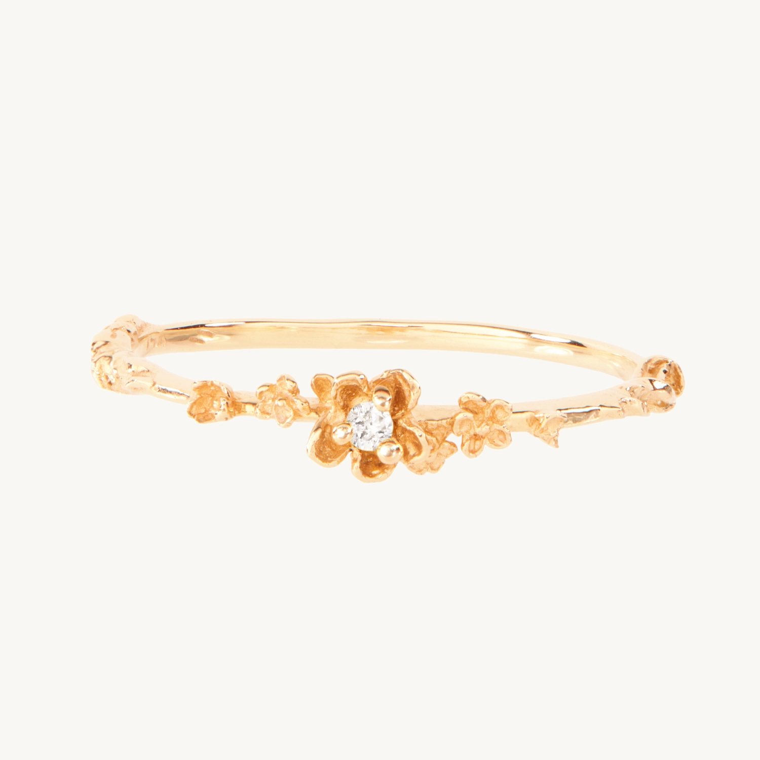 584-diamond-buttercup-ring–1.jpg