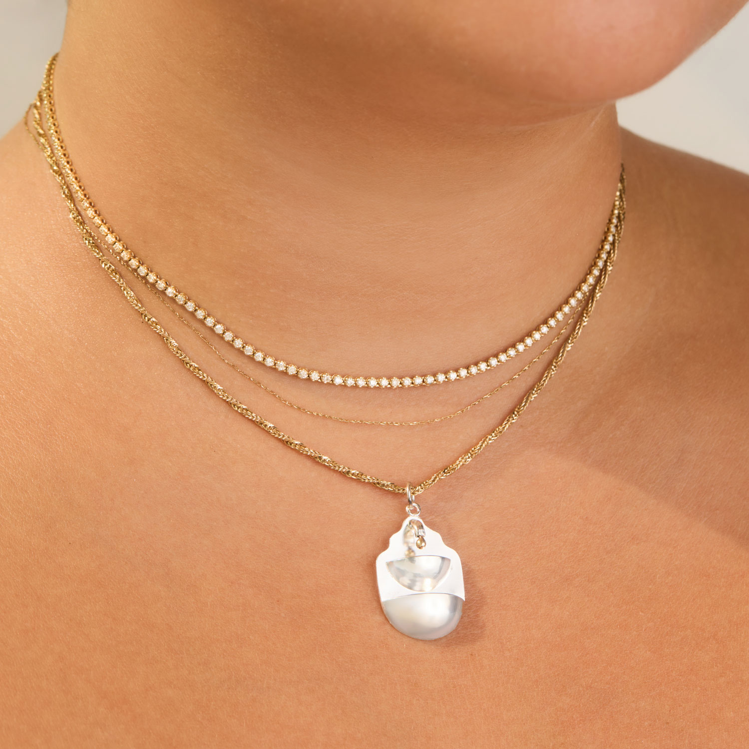 Double Well Fontanella Pendant