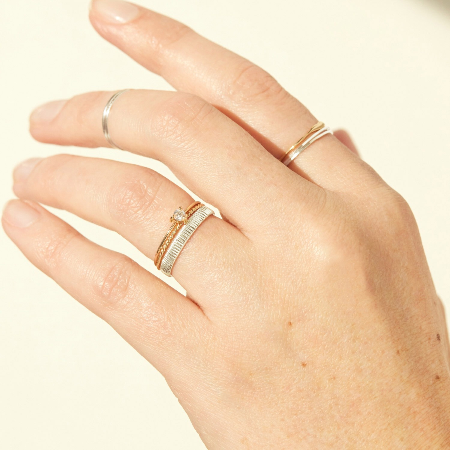 Grand Silver Fountain Ring