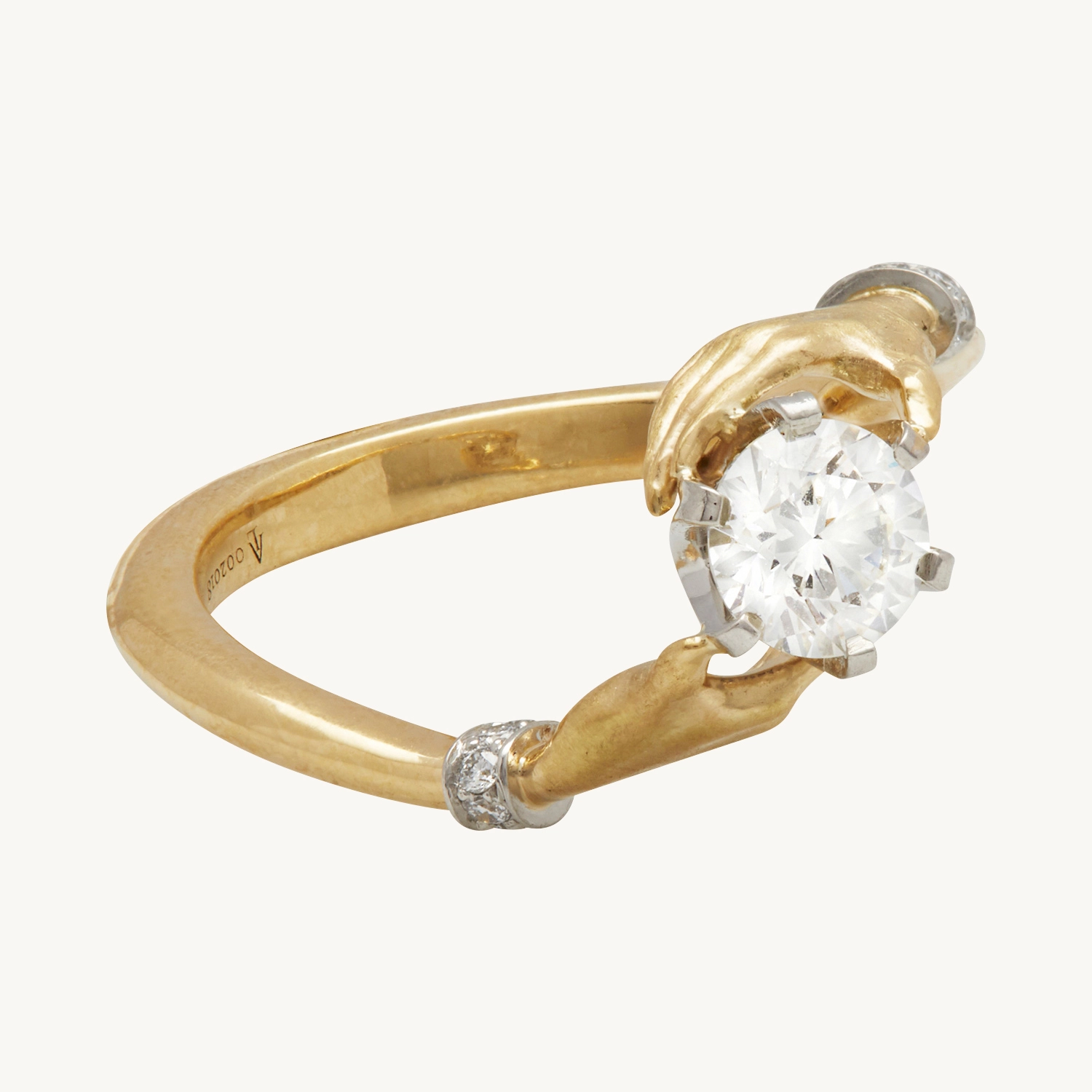 64-cupping-hands-diamond-ring–1.webp